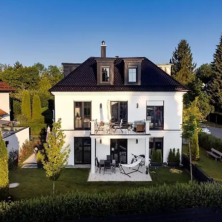 Apartment Highlight Penthouse Mit Rund 160 M2 *