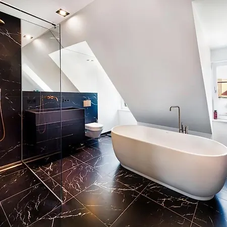 Highlight Penthouse Mit Rund 160 M2 Apartment *